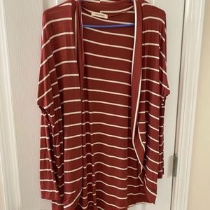 Promesa Rust cardigan.